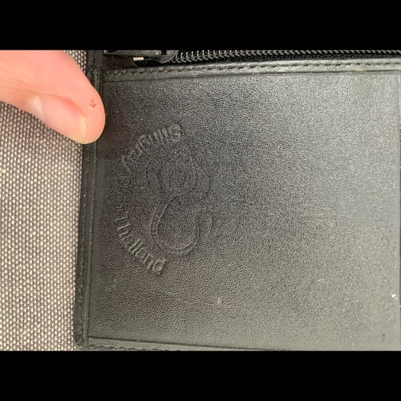 🌟 MAKE ME AN OFFER 🌟 Authentic Stingray Wallet - Picture 4 of 7